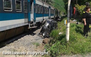 Bagnaia - Strada Montecchio - Treno travolge auto