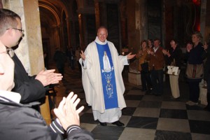 Il parroco Janusz Konopacki