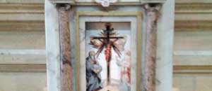 L'altare del Crocifisso