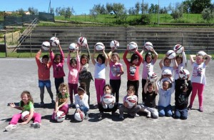 Le immagini della "Festa di primavera, la scuola al campo di calcio"