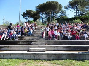 Le immagini della "Festa di primavera, la scuola al campo di calcio"