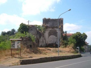 Chiesa del riposo distrutta dai bombardamenti