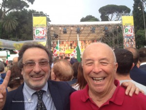 Pd - Sandro Mancinelli e Severo Bruno a piazza del Popolo a Roma per Renzi