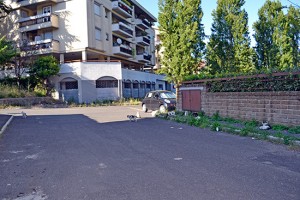 La zona abbandonata di Capranica in via Dalla Chiesa