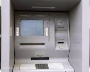 Il bancomat di Tarquinia Lido