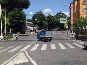Il passaggio a livello semichiuso