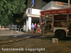 Viterbo - Incendio in via Garbini