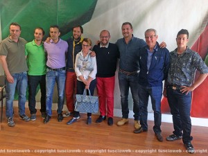 Foto di gruppo per gli eletti FdI