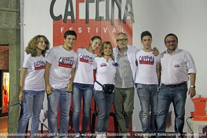 Gianluca Nicoletti con i volontari Caffeina e Paolo Manganiello