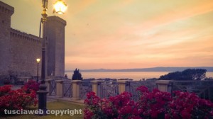 Il tramonto sul lago di Bolsena