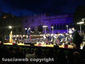 Caffeina - La banda musicale della polizia di Stato a piazza San Lorenzo