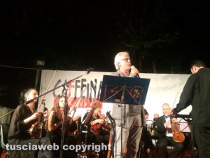 Tullio Solenghi a Senza Caffeina con "Pierino e il lupo"