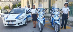 Gli scooter della polizia locale