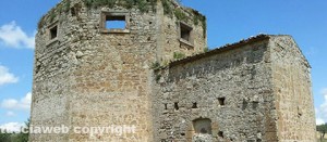 Il rudere della chiesa di san Giovanni in val di lago a San Lorenzo Nuovo