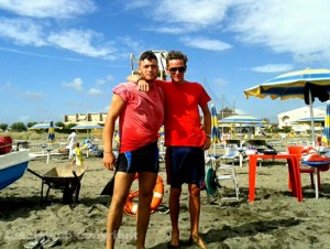 I bagnini Simone Russo e Leonardo Menicocci