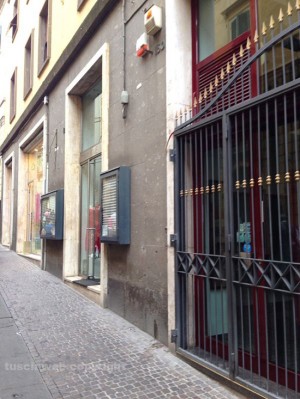 Negozi chiusi al centro di Viterbo