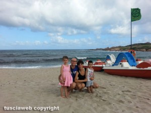 Stefano Ceccariglia e famiglia in Sardegna