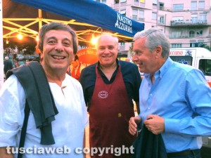 L'assessore Tonino Delli Iaconi e il sindaco Leonardo Michelini al festival della porchetta made in Tuscia