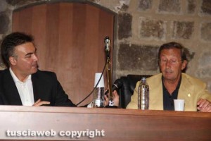 Gianfranco Fini alla presentazione del suo libro a Caffeina 