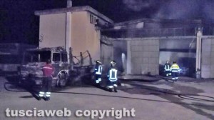 Tarquinia - In fiamme officina
