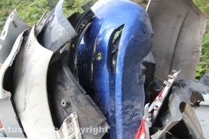I pezzi d'auto abbandonati