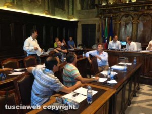 Viterbo - Il consiglio comunale sul bilancio