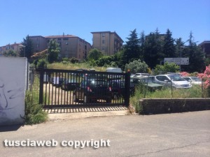 Il deposito auto di Marchetti, sottoposto a sequestro