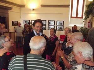 "Tra sogno e realtà", inaugurata la mostra fotografica su Villa Serena