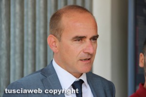 L'avvocato dei genitori, Giovanni Labate