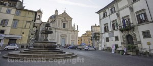 Ronciglione, piazza del comune