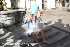 Ice Bucket Challenge contro la Sla - La secchiatta di Francesco Serra