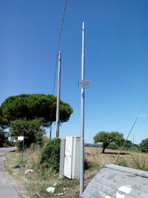L'isola ecologica di Monterazzano il 17 agosto