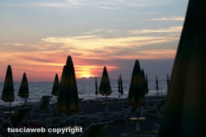 Tramonto sulla spiaggia