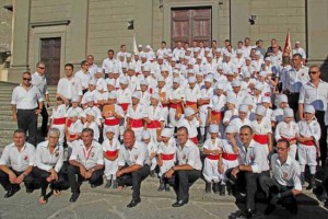 Viterbo - I minifacchini di Spirale di Fede