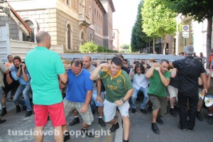 Santa Rosa - La prova di girata a via Marconi