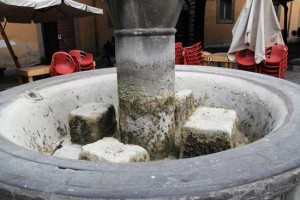 Fontana di piazza della Morte a secco