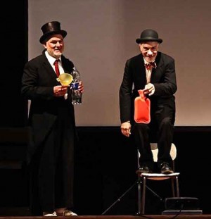 Vanni De Lucia e Gianni Abbate in "Pagliaccio sarà lei!"