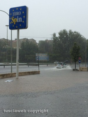 Piscine naturali sulla Tangenziale ovest 