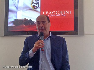 Zingaretti alla conferenza di presentazione della macchina di Santa Rosa a Roma