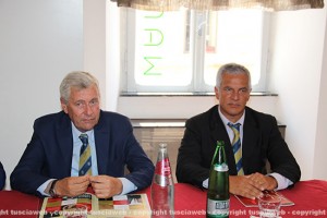 Il sindaco Michelini e il presidente del sodalizio Mecarini