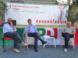 Viterbo - Mazzoli con il collega Enrcio Borghi alla festa dell'Unità