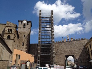 Il ponteggio che ospiterà la macchina di santa Rosa a san Sisto