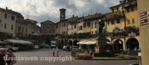 La piazza di Greve, paesino del Chianti