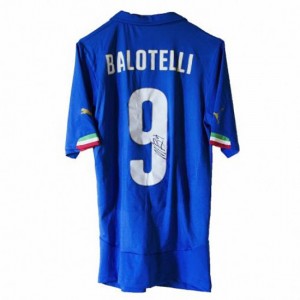 La maglia di Balotelli