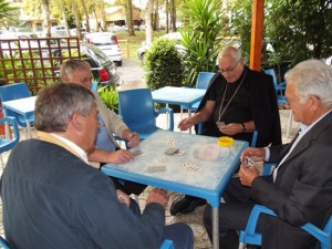 La festa al centro anziani di Montefiascone