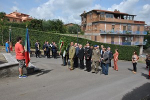 La consegna della Bandiera d'onore a Farnese