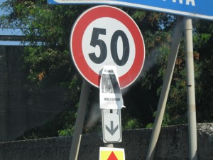 Affissioni abusive a Viterbo
