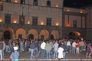 Friday Night Fever - Piazza del Plebiscito