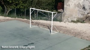 Bagnaia . Valle Pierina - Parco giochi nel degrado