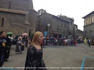 Minimacchina del centro - Il corteo